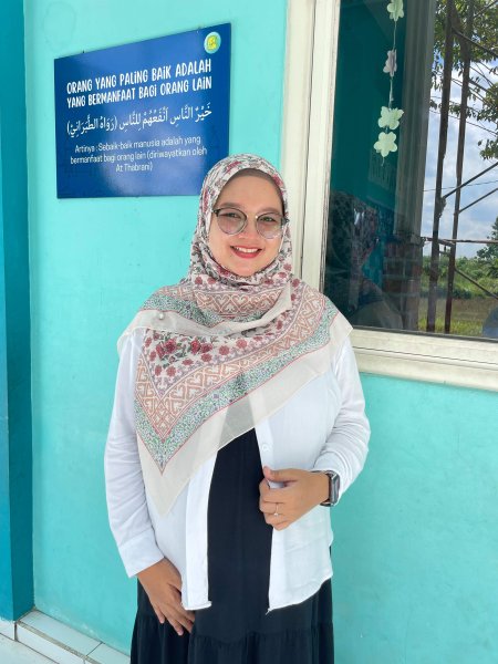 Foto Wahyuni Ayu Lestari, S.Hum.
